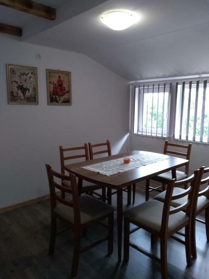 Apartman Nina Licko Petrovo Selo Zewnętrze zdjęcie